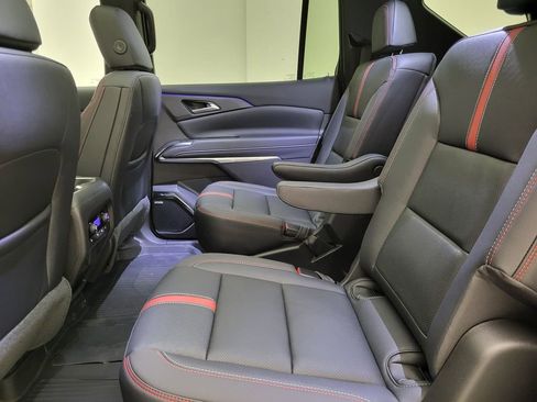 New 2026 Chevrolet Traverse RS w/ LPO, Floor Liner Package image 50