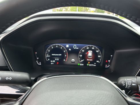 Used 2026 Honda CR-V EX-L image 3