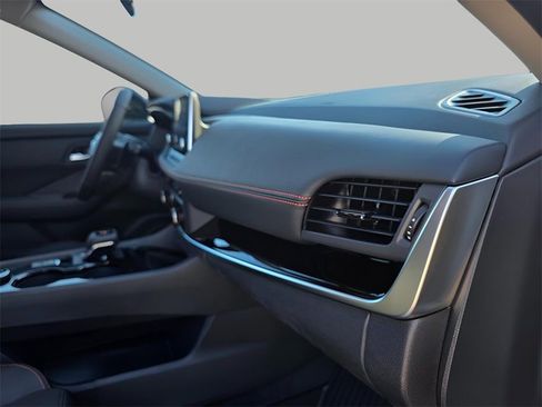 New 2026 Nissan Rogue SV AWD/4WD image 16