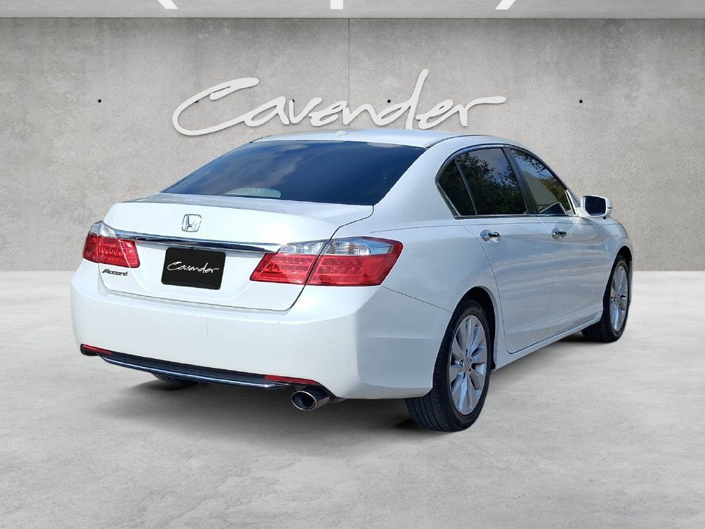 Used 2015 Honda Accord EX-L image 16