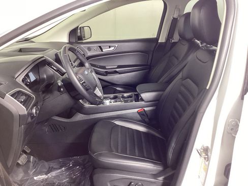 Certified 2024 Ford Edge SEL w/ Convenience Package AWD/4WD image 18