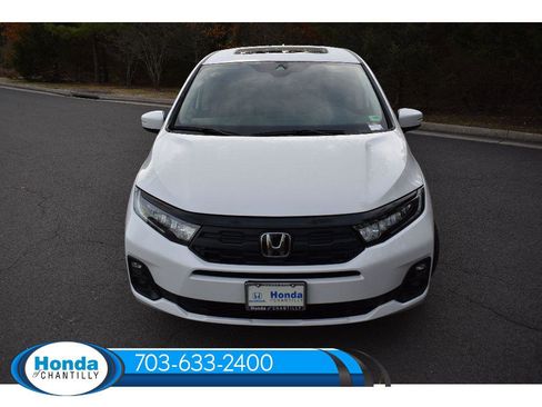 New 2026 Honda Odyssey EX-L image 3