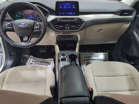 Used 2021 Ford Escape SE w/ Convenience Package AWD/4WD image 15
