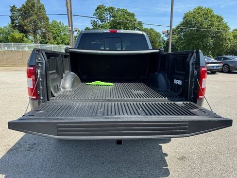 Used 2018 Ford F150 XLT w/ Equipment Group 302A Luxury AWD/4WD image 6