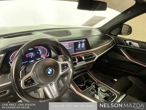 Used 2022 BMW X7 M50i w/ Luxury Seating Package image 35