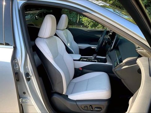 Certified 2023 Lexus RX 350 Premium w/ Accessory Package AWD/4WD image 29