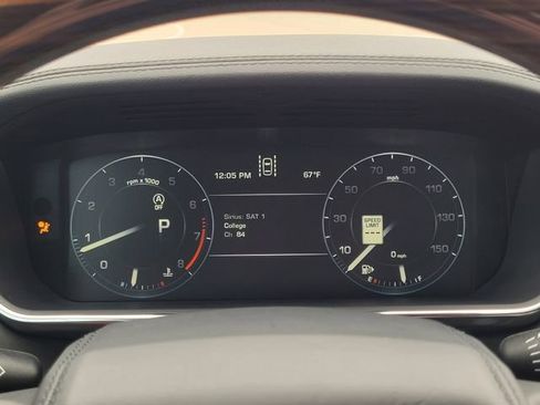 Used 2015 Land Rover Range Rover HSE AWD/4WD image 22