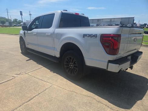 Used 2025 Ford F150 Lariat w/ Equipment Group 502A High AWD/4WD image 9