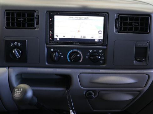 Used 1999 Ford F350 XLT AWD/4WD image 87
