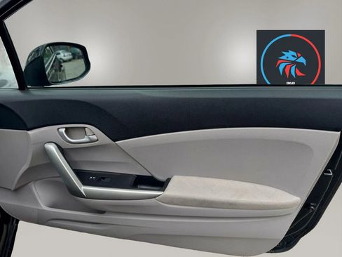 Used 2012 Honda Civic LX image 16