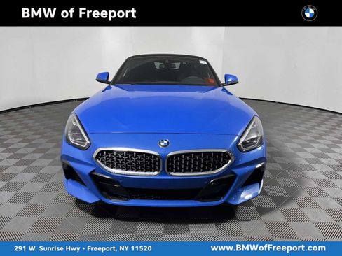Certified 2022 BMW Z4 sDrive30i w/ M Sport Package image 1