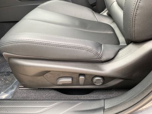 New 2026 Subaru Outback Premium image 15