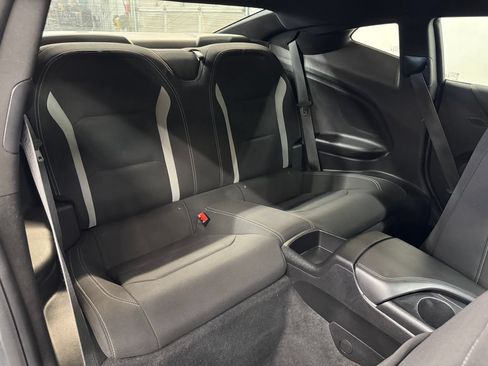 Used 2020 Chevrolet Camaro LS RWD image 27