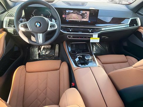 New 2026 BMW X5 sDrive40i w/ M Sport Package RWD image 16
