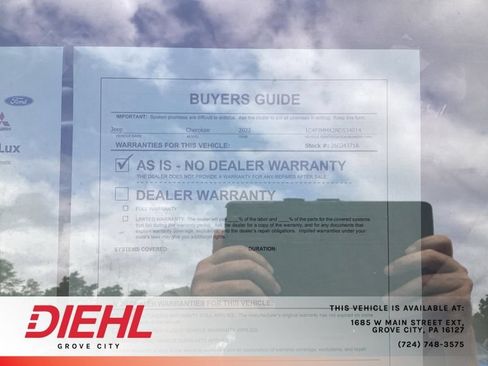 Used 2022 Jeep Cherokee Latitude Lux w/ Sun & Sound Group AWD/4WD image 18