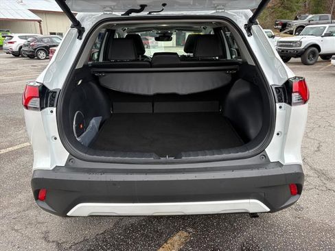 Used 2023 Toyota Corolla Cross XLE w/ Convenience Package AWD/4WD image 23