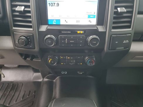 Used 2019 Ford F250 XL w/ STX Appearance Package image 39