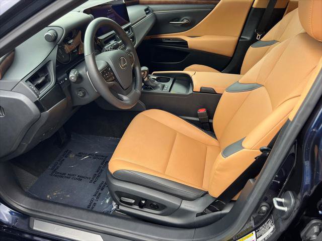Certified 2025 Lexus ES 300h w/ Premium Package FWD image 10