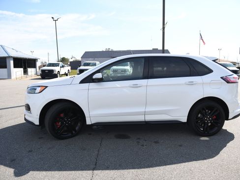 Used 2020 Ford Edge ST w/ Equipment Group 401A image 10