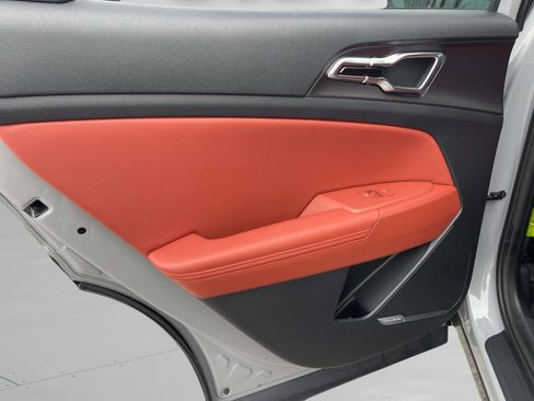 New 2026 Kia Sportage SX Prestige image 18