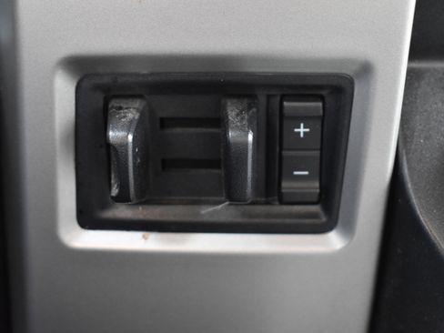 Used 2018 Ford F250 Lariat image 38