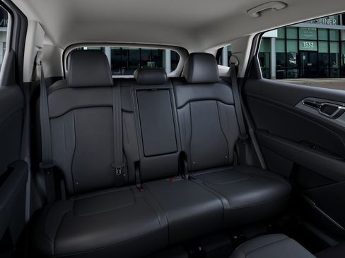 New 2026 Kia Sportage EX AWD/4WD image 17