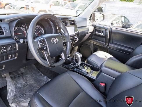 Used 2022 Toyota 4Runner TRD Off-Road Premium w/ Moonroof Package AWD/4WD image 19