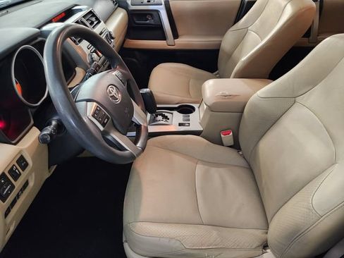 Used 2013 Toyota 4Runner SR5 w/ Convenience Pkg RWD image 13