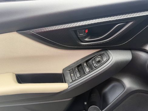 Used 2017 Subaru Impreza 2.0i AWD/4WD image 29