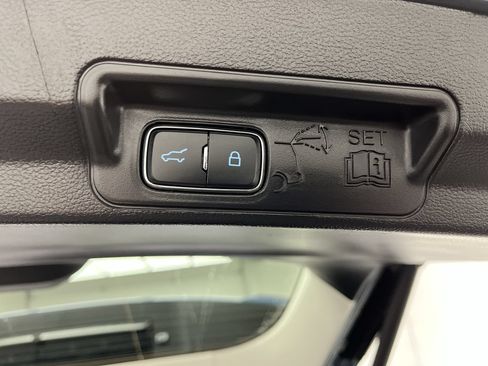 New 2026 Ford Explorer Active w/ Active Comfort Package AWD/4WD image 33