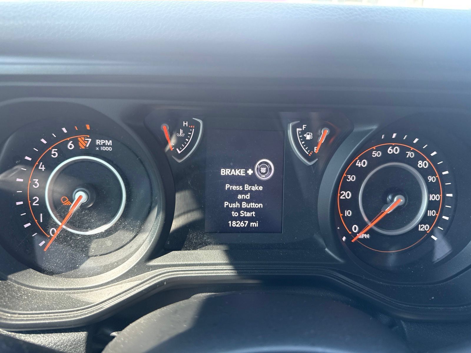 Used 2025 Jeep Gladiator Sport AWD/4WD image 11