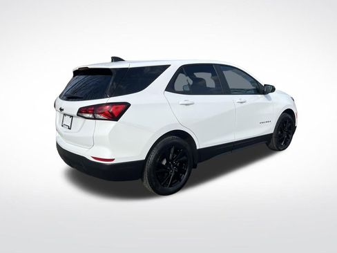 Used 2023 Chevrolet Equinox LS w/ LS Convenience Package image 6
