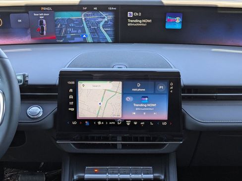 New 2026 Lincoln Nautilus Premier w/ Equipment Group 102A AWD/4WD image 18