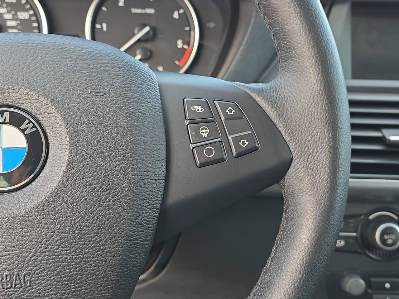 Used 2011 BMW X5 xDrive35d AWD/4WD image 17