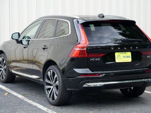Used 2023 Volvo XC60 B5 Ultimate w/ Climate Package FWD image 51