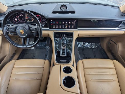 Used 2022 Porsche Panamera 4S Executive image 6
