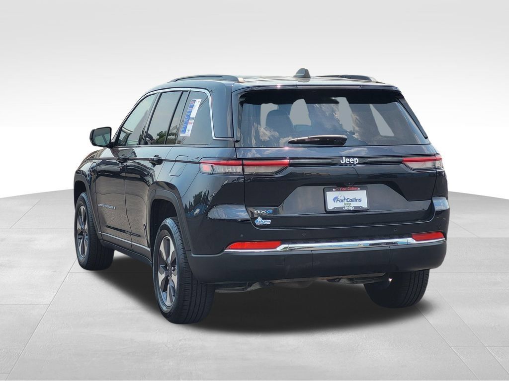 Used 2024 Jeep Grand Cherokee Limited 4xe AWD/4WD image 9