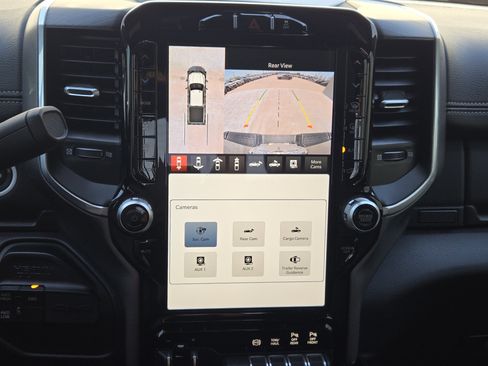 Used 2024 RAM 2500 Laramie w/ Sport Appearance Package image 20