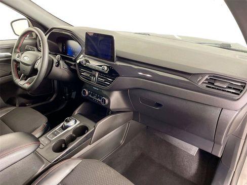 Used 2025 Ford Escape ST-Line Select AWD/4WD image 27