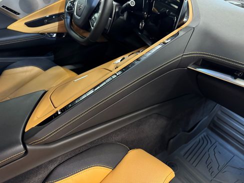 Used 2023 Chevrolet Corvette Stingray Preferred Cpe w/ 2LT image 38