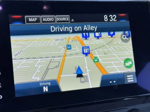 Used 2018 Honda Clarity Touring image 19