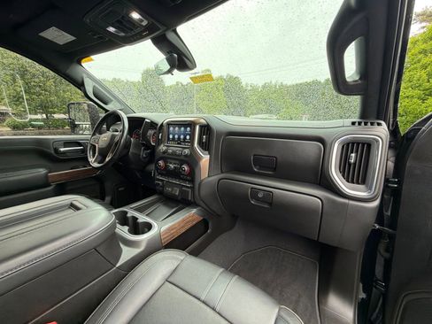 Used 2020 Chevrolet Silverado 2500 High Country w/ Z71 Off-Road Package AWD/4WD image 30