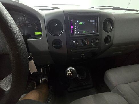 Used 2005 Ford F150 STX RWD image 15