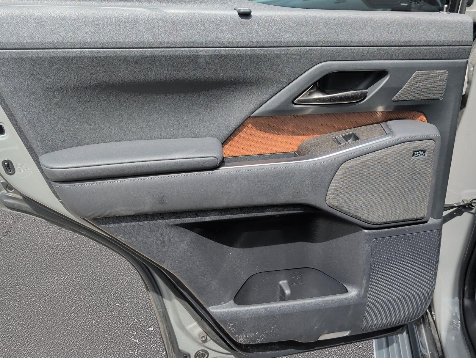 Certified 2024 Lexus GX 550 w/ Accessory Package (Z1) AWD/4WD image 24