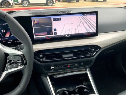 Certified 2025 BMW i4 eDrive40 w/ Premium Package image 6