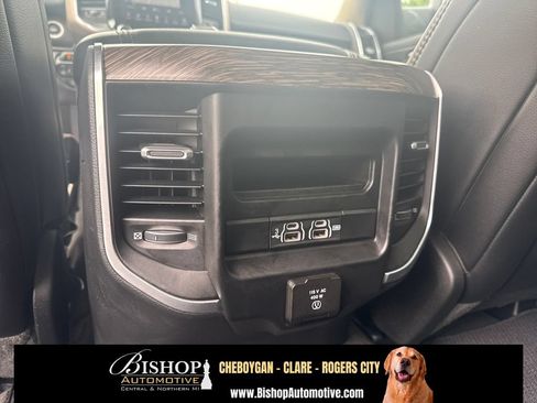 Used 2020 RAM 1500 Laramie AWD/4WD image 17