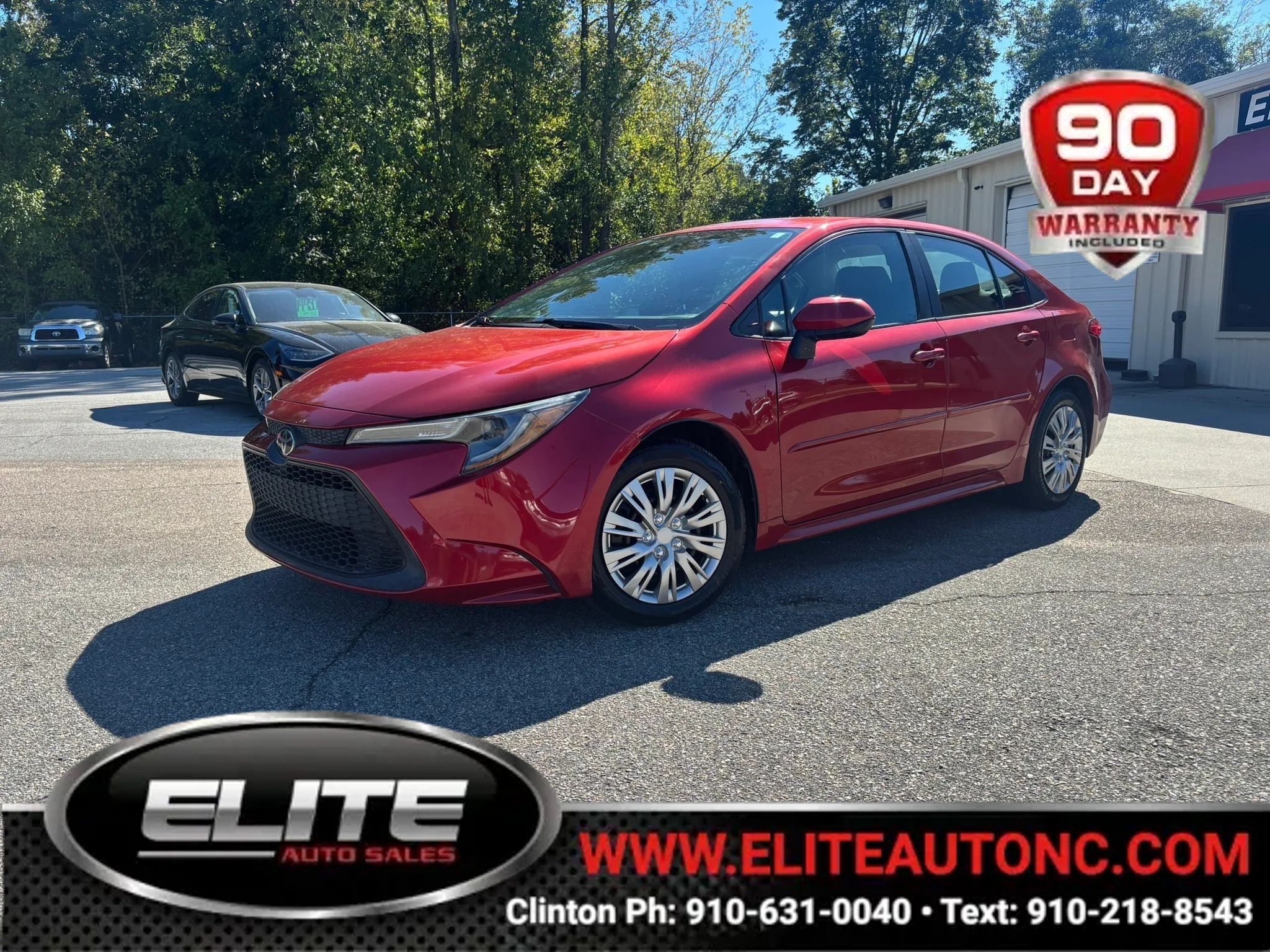Used 2020 Toyota Corolla LE FWD image 1