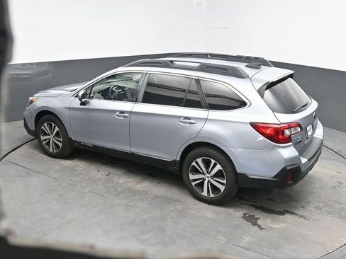 Used 2019 Subaru Outback 2.5i Limited AWD/4WD image 23