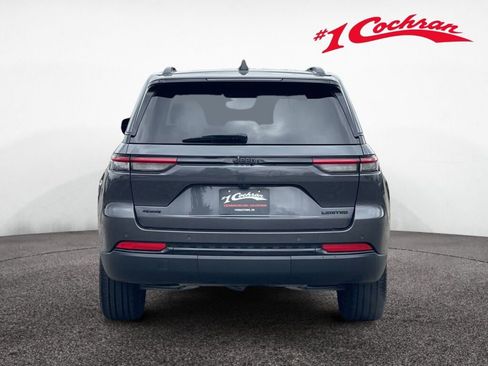 Used 2024 Jeep Grand Cherokee Limited w/ Black Appearance Package AWD/4WD image 26