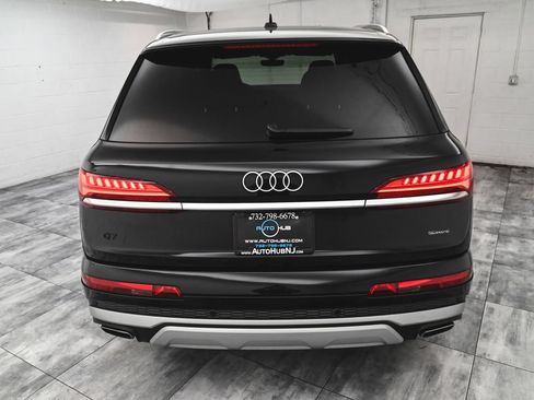 Used 2025 Audi Q7 3.0T Premium Plus w/ Premium Plus Package AWD/4WD image 5